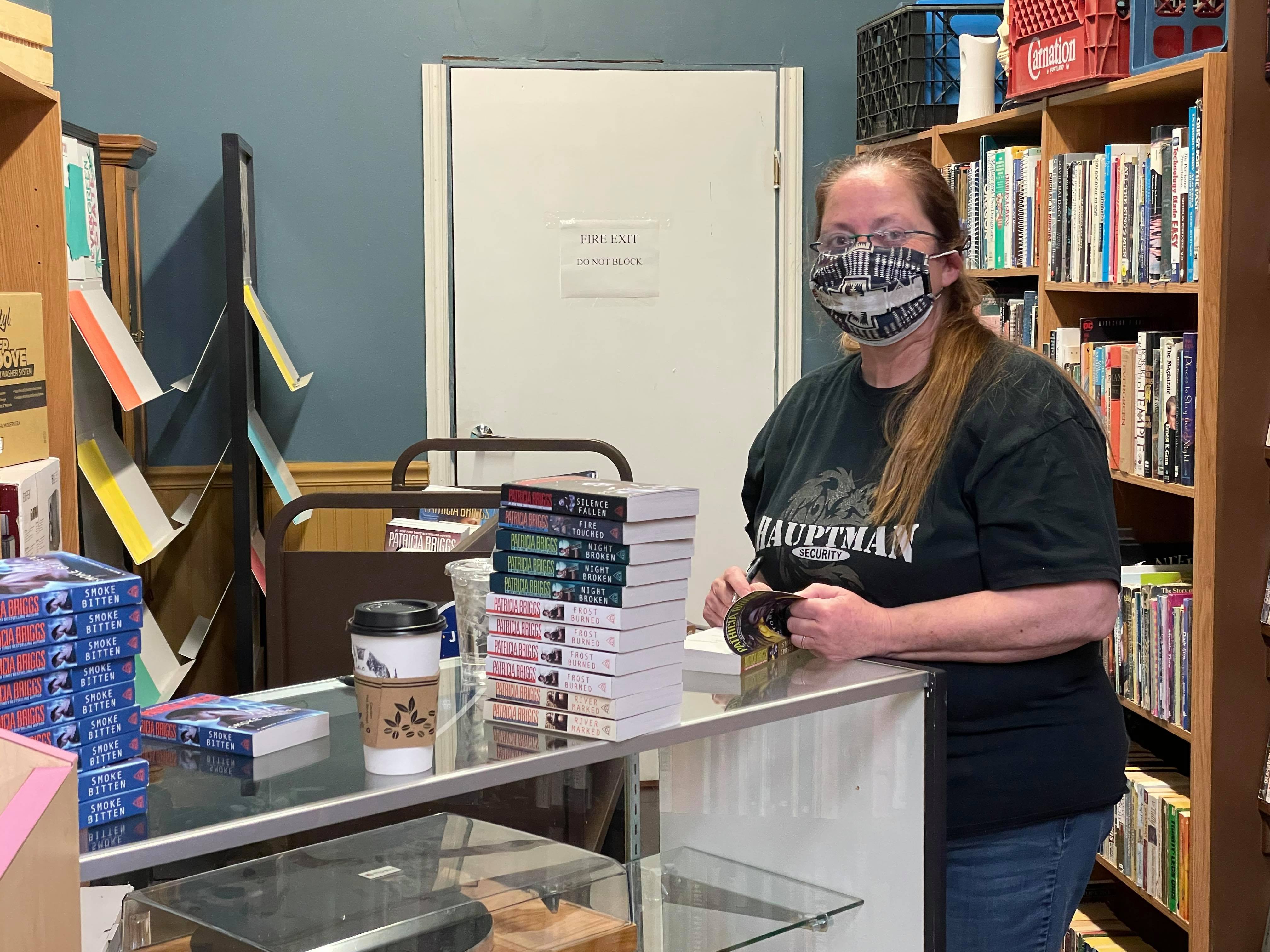 Patty Briggs signing her books for us!